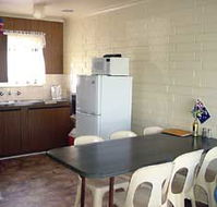 Wool Bay Holiday Units - Accommodation Mermaid Beach