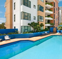 Santorini on Mudjimba - Accommodation Mermaid Beach