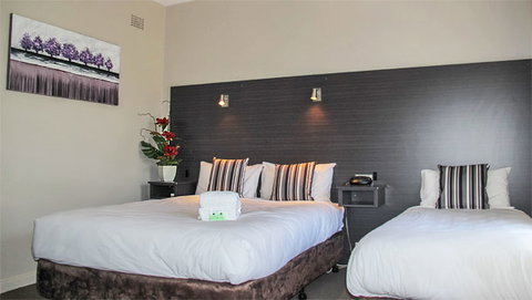 Mid City Motor Lodge - Accommodation Mermaid Beach 1