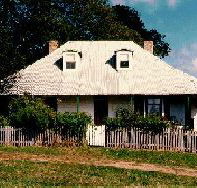 Egmont - Accommodation Mermaid Beach