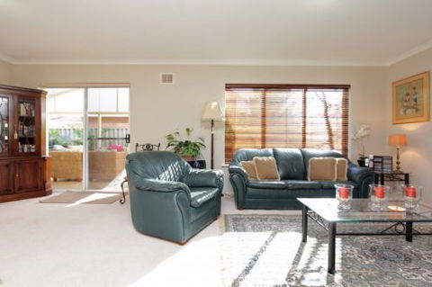 Tea Tree Manor - Accommodation Mermaid Beach 8