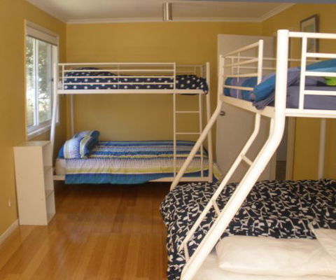 Coochiemudlo Island Family Beach House - Accommodation Mermaid Beach 7