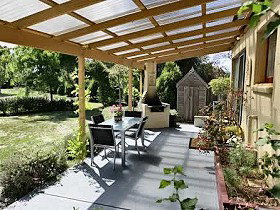 Grandma Housemove - Accommodation Mermaid Beach 0