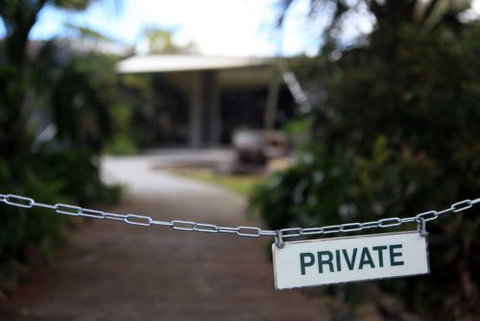 ArtHOUSE Beachfront Accommodation - Accommodation Mermaid Beach 0