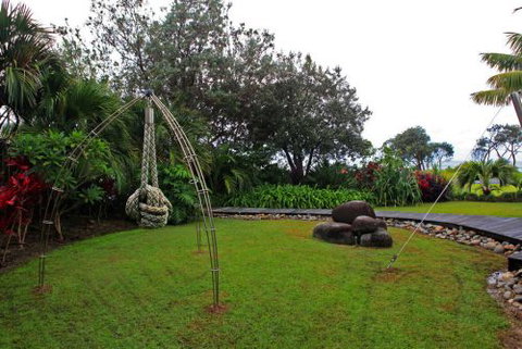 ArtHOUSE Beachfront Accommodation - Accommodation Mermaid Beach 5