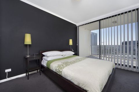 Astra Apartments - Parramatta - Accommodation Mermaid Beach 2