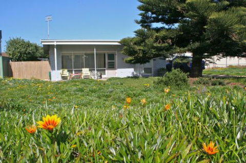 Beach Lovers Middleton - Accommodation Mermaid Beach 0