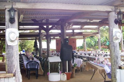 Spurwood Springs Log Cabin Venue - Accommodation Mermaid Beach 0