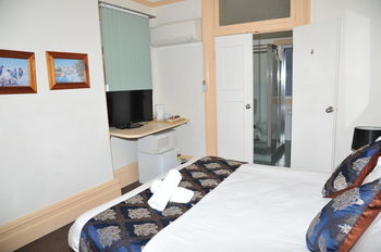Northshore Hotel - Accommodation Mermaid Beach 12
