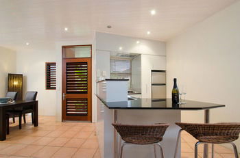 L'Auberge Noosa - Accommodation Mermaid Beach 12