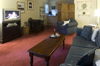 Cottages At Monreale - Accommodation Mermaid Beach 33