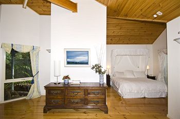 Cottages At Monreale - Accommodation Mermaid Beach 37