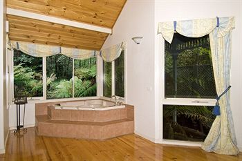 Cottages At Monreale - Accommodation Mermaid Beach 43