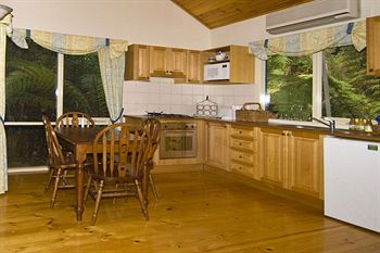 Cottages At Monreale - Accommodation Mermaid Beach 49