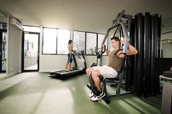 Melbourne Short Stay Apartments On Whiteman - Accommodation Mermaid Beach 12