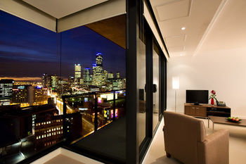 Melbourne Short Stay Apartments On Whiteman - Accommodation Mermaid Beach 16