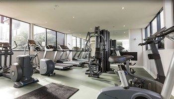 Melbourne Short Stay Apartments On Whiteman - Accommodation Mermaid Beach 23