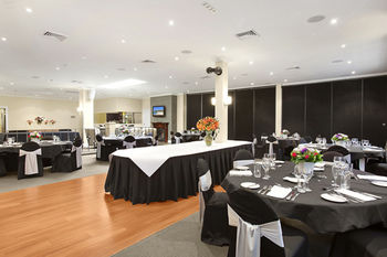 Checkers Resort & Conference Centre - Accommodation Mermaid Beach 9