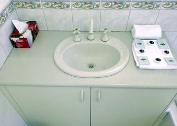 Glen Inn - Accommodation Mermaid Beach 0