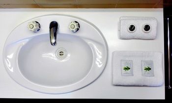 Glen Inn - Accommodation Mermaid Beach 13