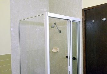 Glen Inn - Accommodation Mermaid Beach 14