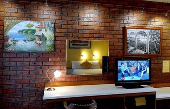 Glen Inn - Accommodation Mermaid Beach 16