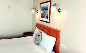 Glen Inn - Accommodation Mermaid Beach 32