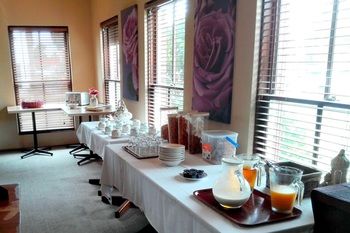 Glen Inn - Accommodation Mermaid Beach 51