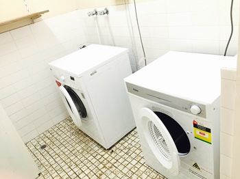 Glen Inn - Accommodation Mermaid Beach 59