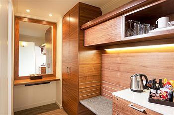 Melbourne Parkview Hotel - Accommodation Mermaid Beach 4