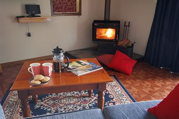 Bendles Cottages And Country Villas - Accommodation Mermaid Beach 16