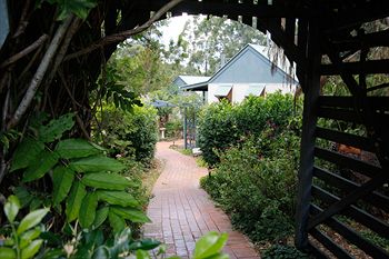 Bendles Cottages And Country Villas - Accommodation Mermaid Beach 25