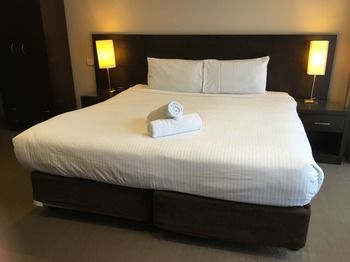 Kimberley Gardens Hotel & Serviced Apartments - Accommodation Mermaid Beach 17