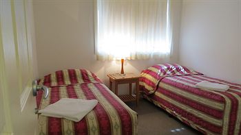 Waldorf Hornsby Residential Apartments - Accommodation Mermaid Beach 6