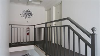 Waldorf Hornsby Residential Apartments - Accommodation Mermaid Beach 11