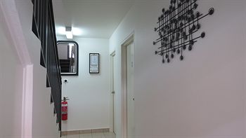 Waldorf Hornsby Residential Apartments - Accommodation Mermaid Beach 13