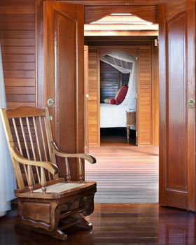 Makepeace Island - All Inclusive - Accommodation Mermaid Beach 20