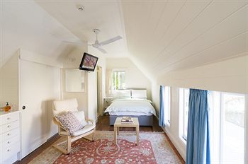 Admiral Collingwood Lodge - Accommodation Mermaid Beach 22