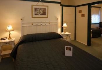 Chalet Blue Mountains - Accommodation Mermaid Beach 4
