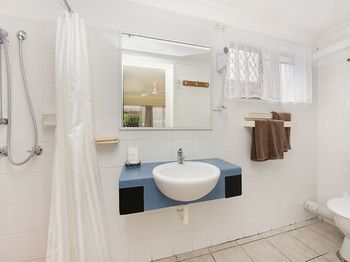 Caloundra City Centre Motel - Accommodation Mermaid Beach 16