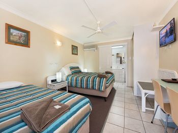Caloundra City Centre Motel - Accommodation Mermaid Beach 19