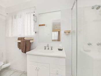 Caloundra City Centre Motel - Accommodation Mermaid Beach 28