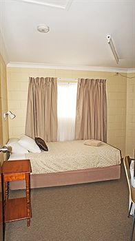 Caloundra City Centre Motel - Accommodation Mermaid Beach 4
