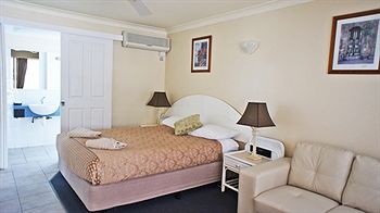 Caloundra City Centre Motel - Accommodation Mermaid Beach 7