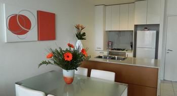 Milano Serviced Apartments - Accommodation Mermaid Beach 12