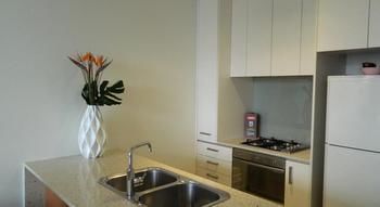 Milano Serviced Apartments - Accommodation Mermaid Beach 19