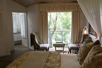 Arabella Guesthouse - Accommodation Mermaid Beach 16