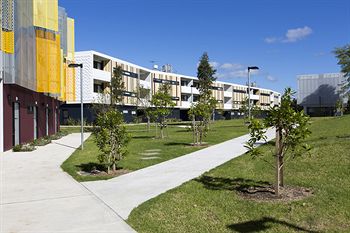 Western Sydney University Village Penrith - Accommodation Mermaid Beach 2