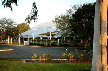 Macquarie Inn - Accommodation Mermaid Beach 4