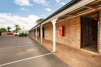 Macquarie Inn - Accommodation Mermaid Beach 26